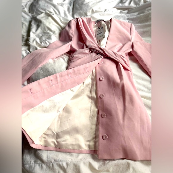 Zara Dresses & Skirts - Beautiful new dress